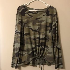 Elaine Rose Camo long sleeve shirt